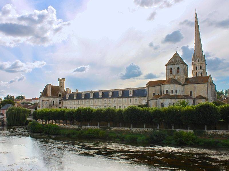 VILLA SAINT PIERRE-La Trimouille